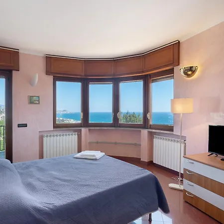 Ferienhaus Il Nido Dell'aquila Sanremo